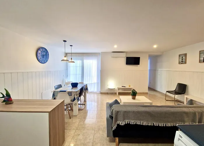 Sr Mar Bonita 2bdr Playa De La Carihuela * Torremolinos